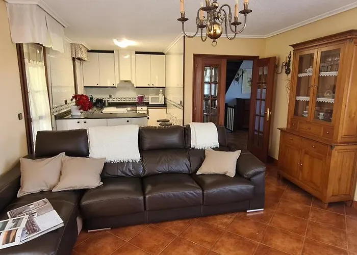 Parientucas 別荘 *